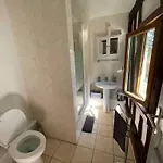 Villa With Private Pool - Sleep 12